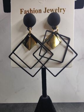 Black Geometric Statement Earrings Gold Accent Dangle Modern Minimalist NWT
